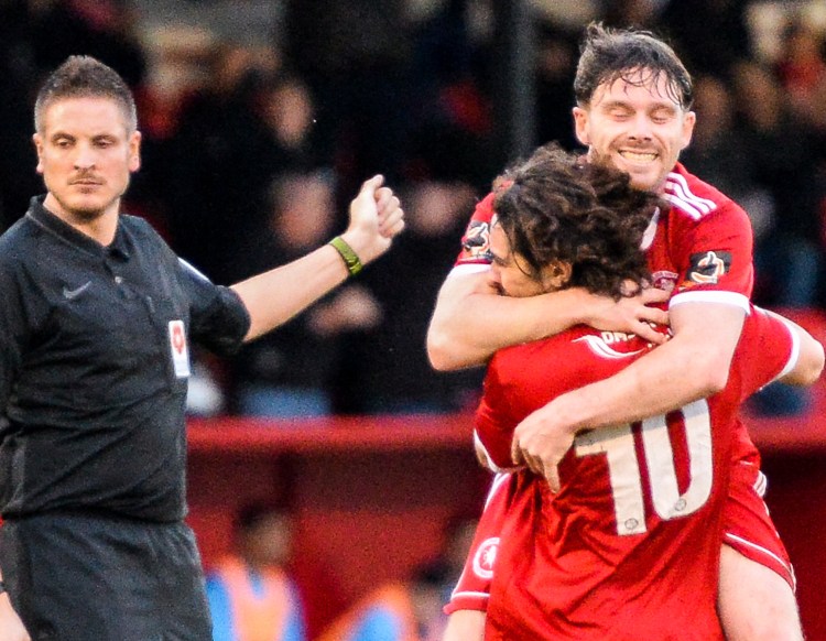 FOOTBALL (WELLING HOME)