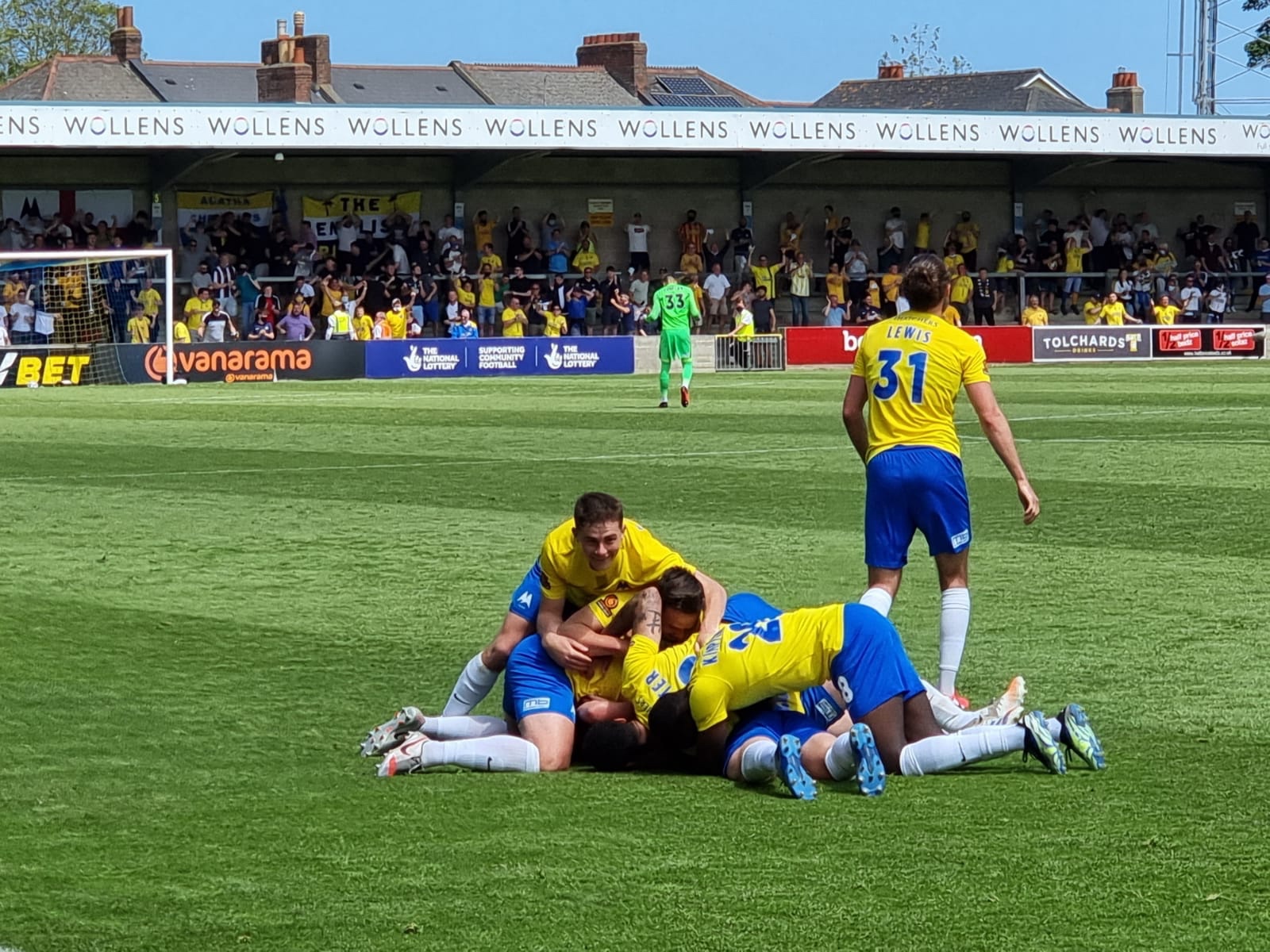 ff382407-3e5e-40e4-8615-505170cf87c7